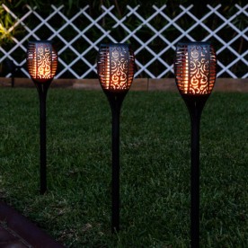 Соларна лампа с ефект пламък 